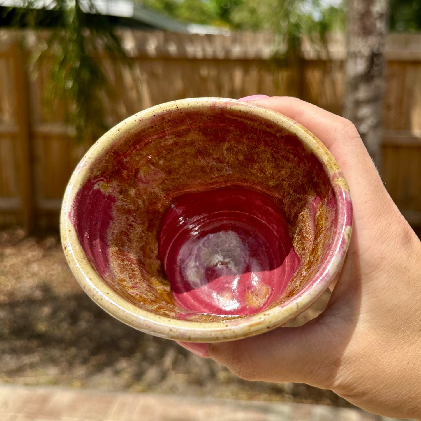 Plum/Golden Green Cup